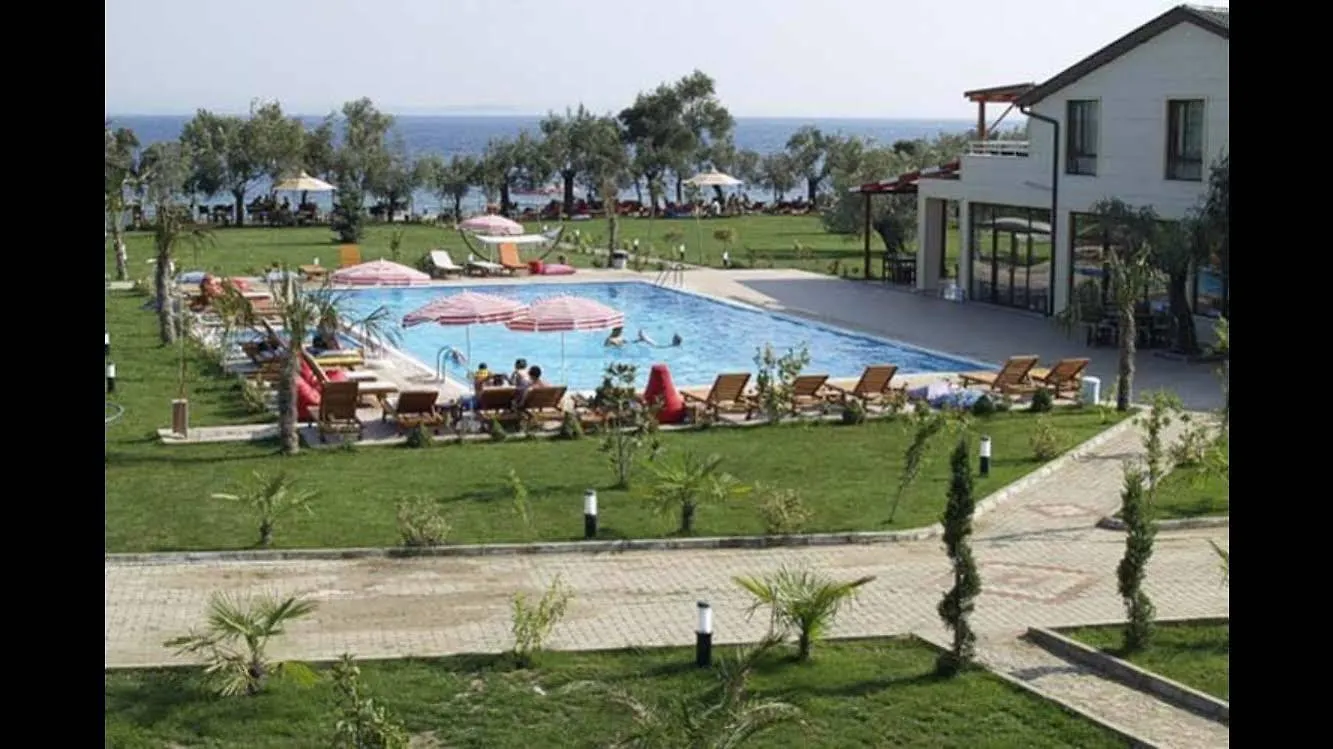 The Green Beach Resort Hotel Edremit   Edremit (Balikesir)